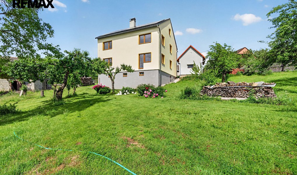 Prodej domu 281 m² s pozemkem 1 914 m², Mnich – náhled fotky 4
