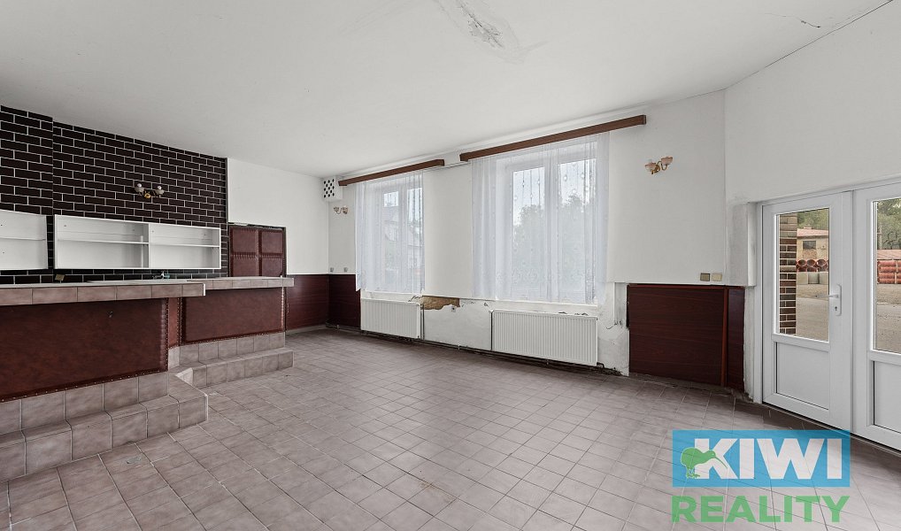 Prodej restaurace 638 m², Petřvald – náhled fotky 18