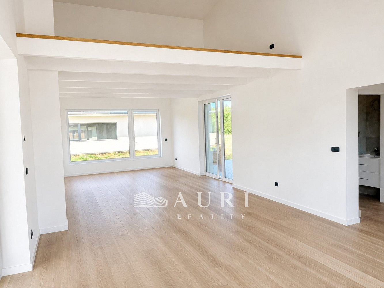 Prodej domu 158 m² s pozemkem 1 020 m² – fotografie 3