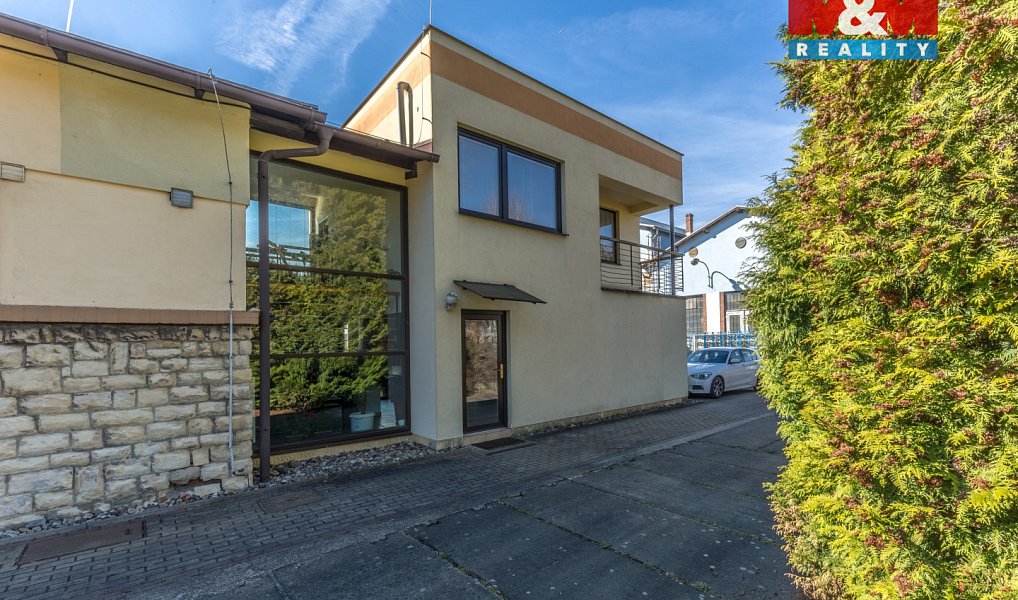 Prodej výrobních prostor 1 182 m², Česká Lípa – náhled fotky 3