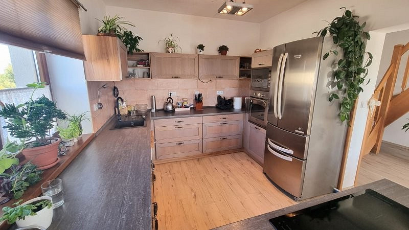 Prodej domu 200 m² – fotografie 3