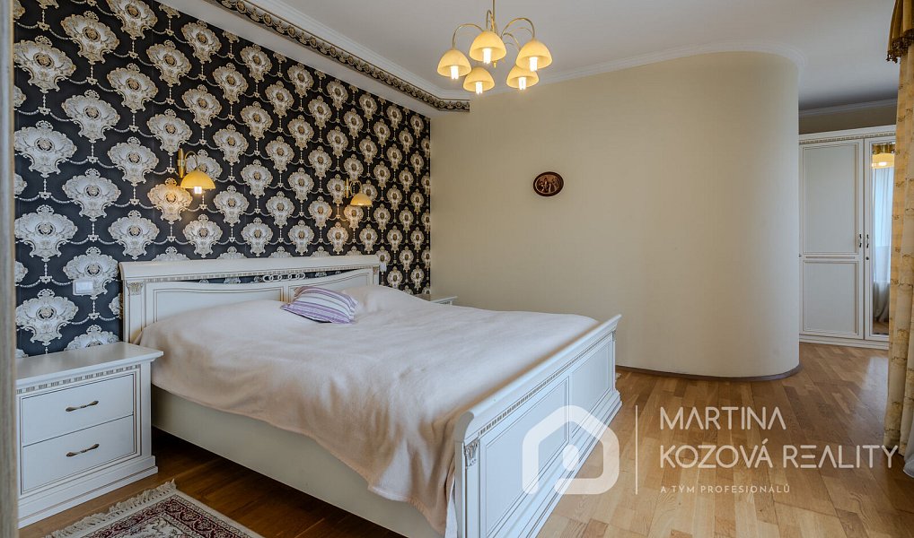 Prodej bytu 4+1 139 m², Praha – náhled fotky 13