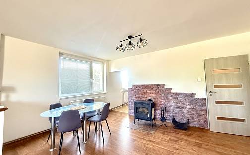 Prodej bytu 2+1 67 m², Žeretice, okres Jičín