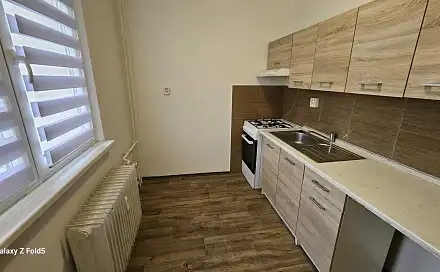 Pronájem bytu 2+1 59 m², Vítězslava Nezvala, Most
