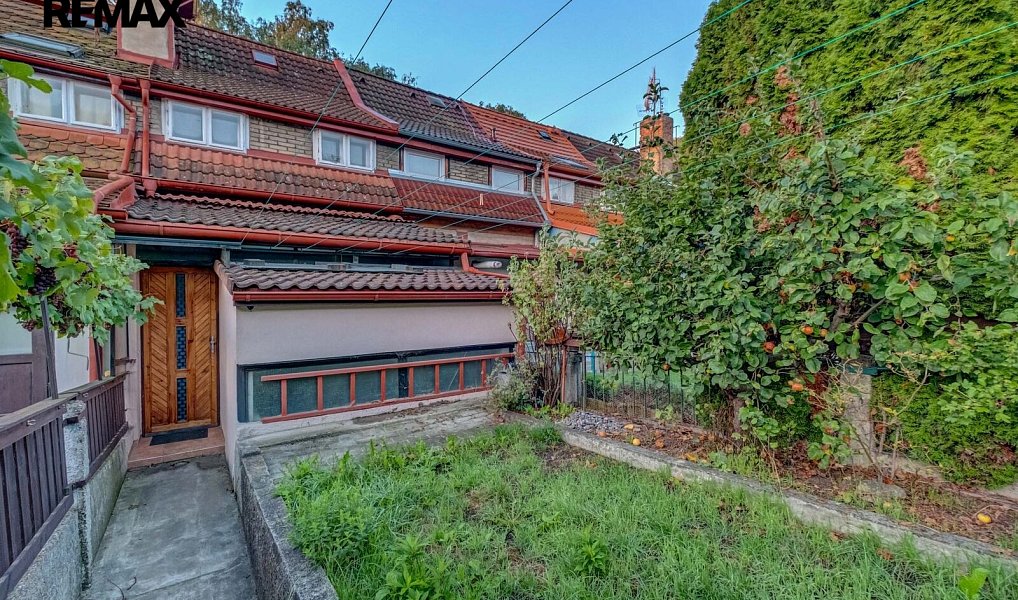 Prodej domu 100 m² s pozemkem 74 m², Praha – náhled fotky 8