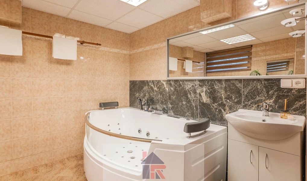 Prodej bytu 3+kk 55 m², Praha – náhled fotky 2