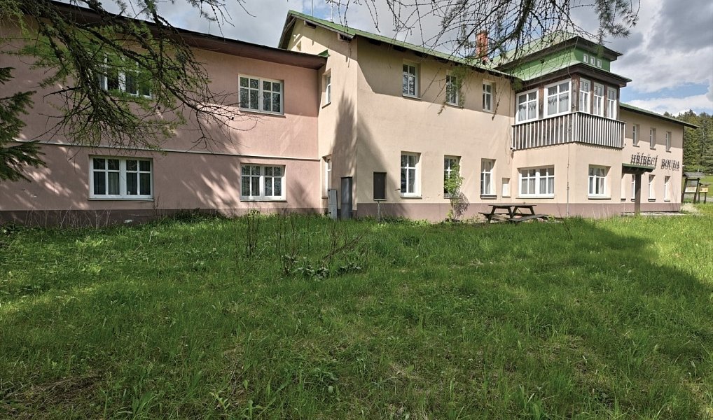 Prodej chaty/chalupy 793 m² s pozemkem 3 563 m², Strážné – náhled fotky 32