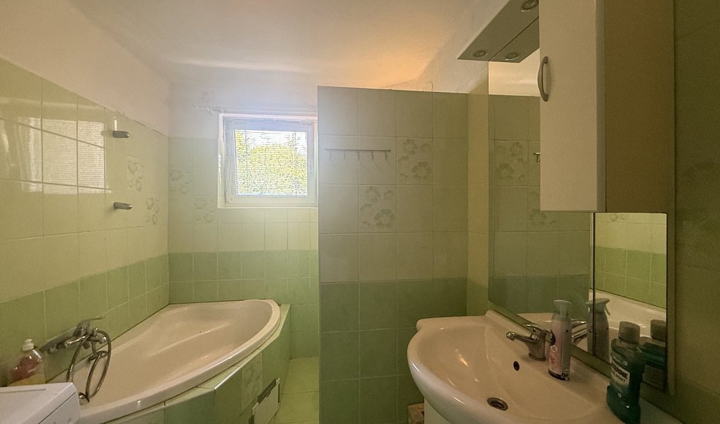 Prodej domu 160 m² s pozemkem 973 m², Nové Hrady – náhled fotky 11