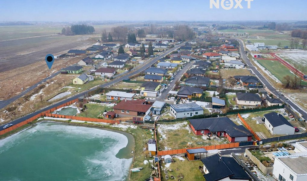 Prodej stavebního pozemku 1 020 m², Lišov – náhled fotky 3
