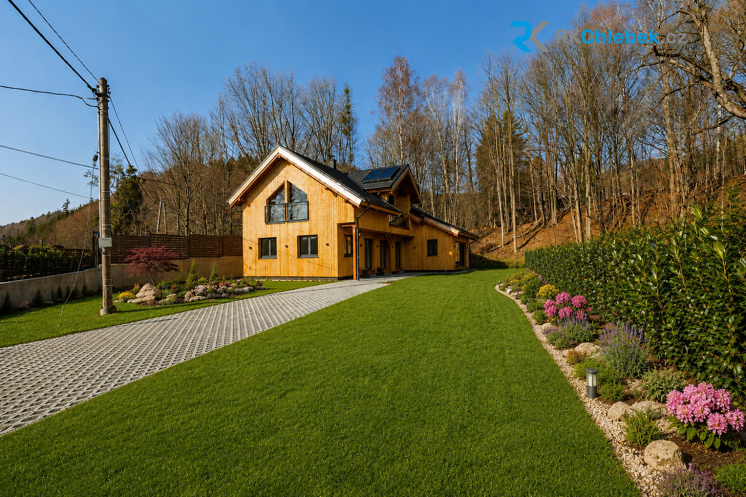 Prodej ubytovacího objektu 250 m² – pohled 2