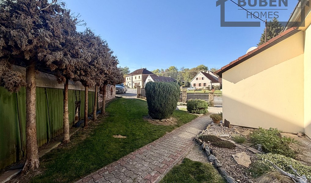 Prodej domu 200 m² s pozemkem 1 939 m², Ošelín – náhled fotky 52