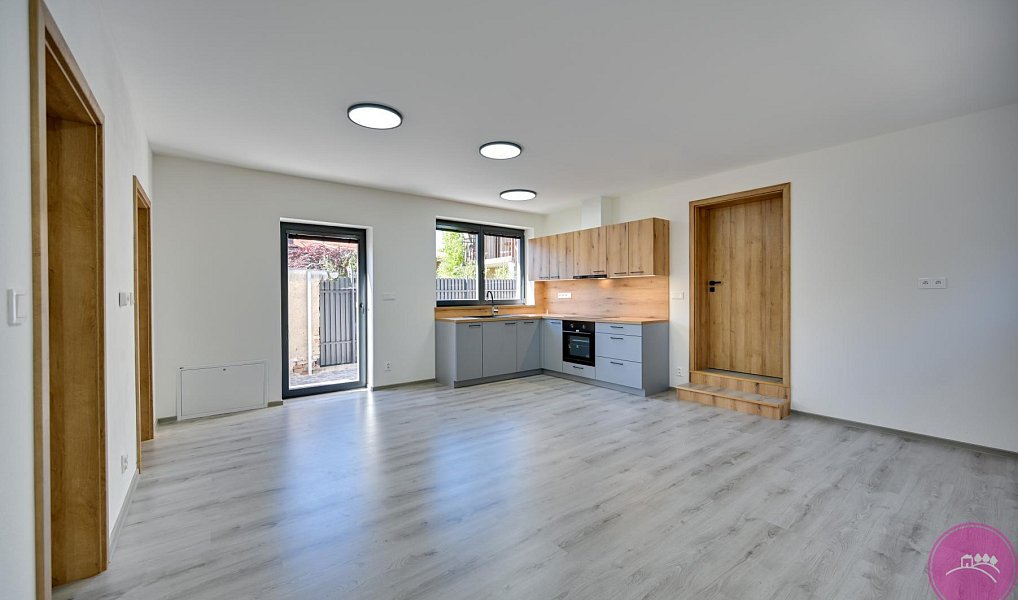 Pronájem bytu 3+kk 61 m², Grygov – náhled fotky 2