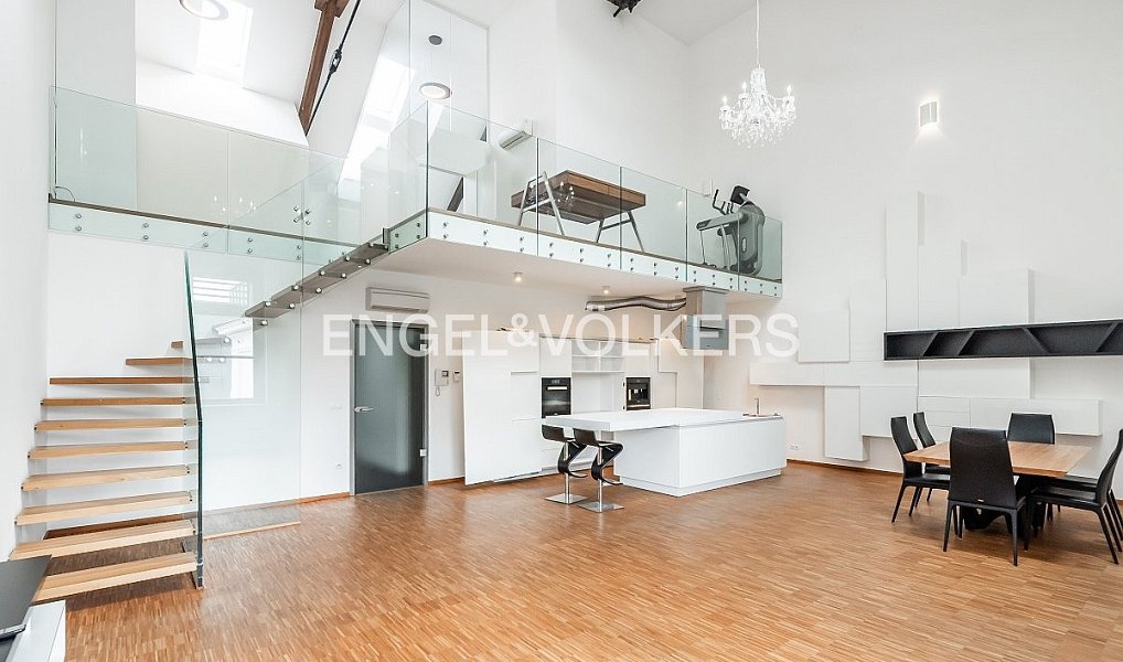 Pronájem bytu 3+kk 170 m², Praha – náhled fotky 5