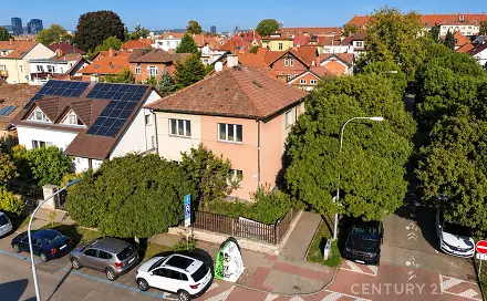 Prodej domu 240 m² s pozemkem 402 m², Tomanova, Brno - Černá Pole