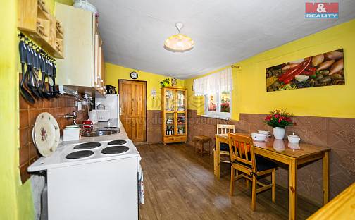 Prodej domu 65 m² s pozemkem 266 m², Bitozeves, okres Louny