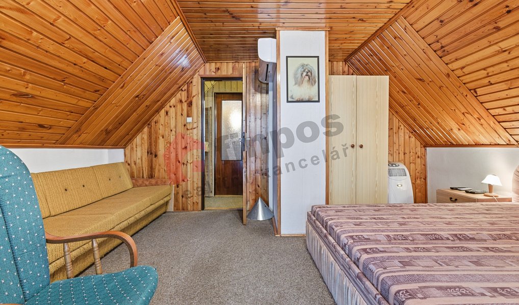 Prodej domu 165 m² s pozemkem 246 m², Šípy – náhled fotky 14