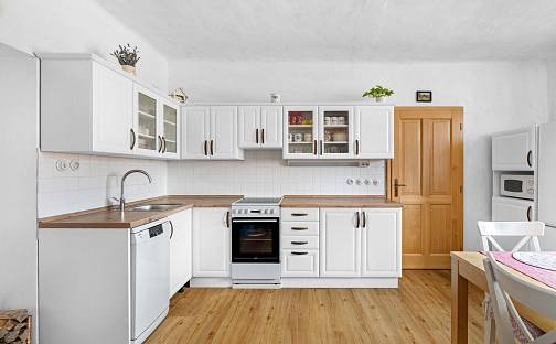 Prodej domu 110 m² s pozemkem 687 m², Přešovice, okres Třebíč