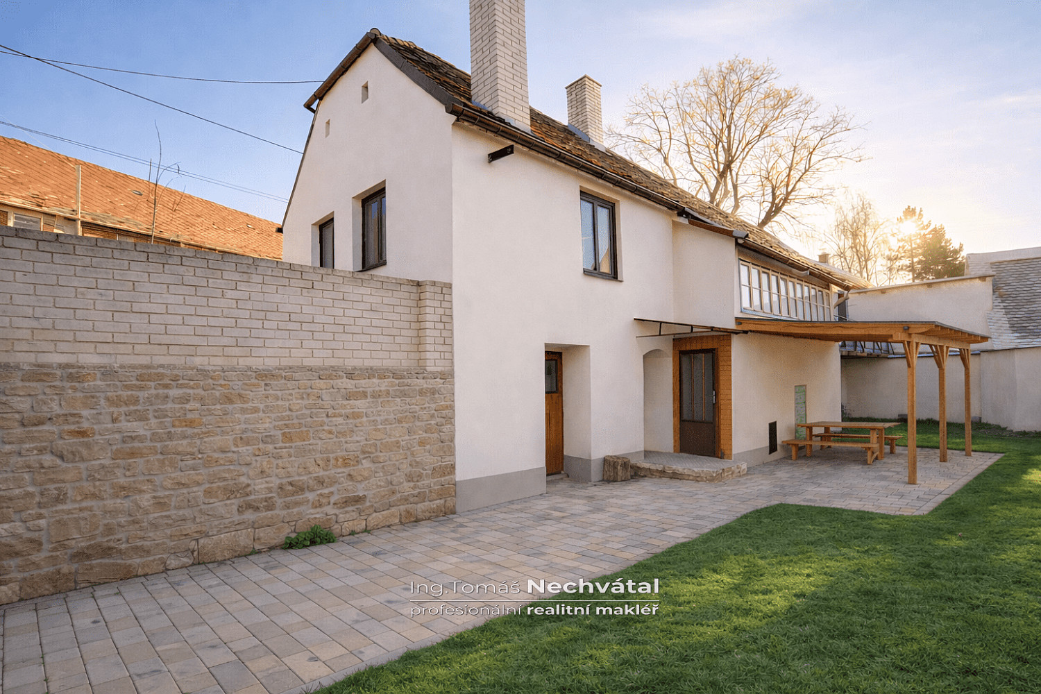 Prodej domu 82 m² s pozemkem 297 m² — photo 2