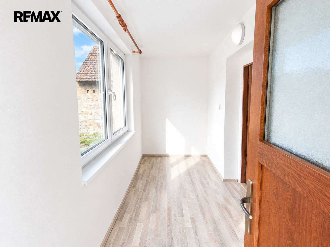 Prodej domu 186 m² s pozemkem 1 018 m² – fotografie 3