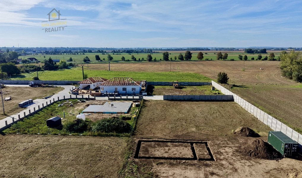 Prodej stavebního pozemku 1 153 m², Hořín – náhled fotky 9