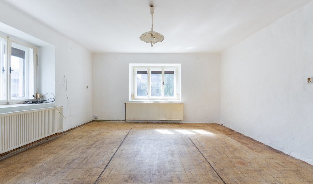Prodej domu 140 m² s pozemkem 1 911 m², Měrunice – náhled fotky 9