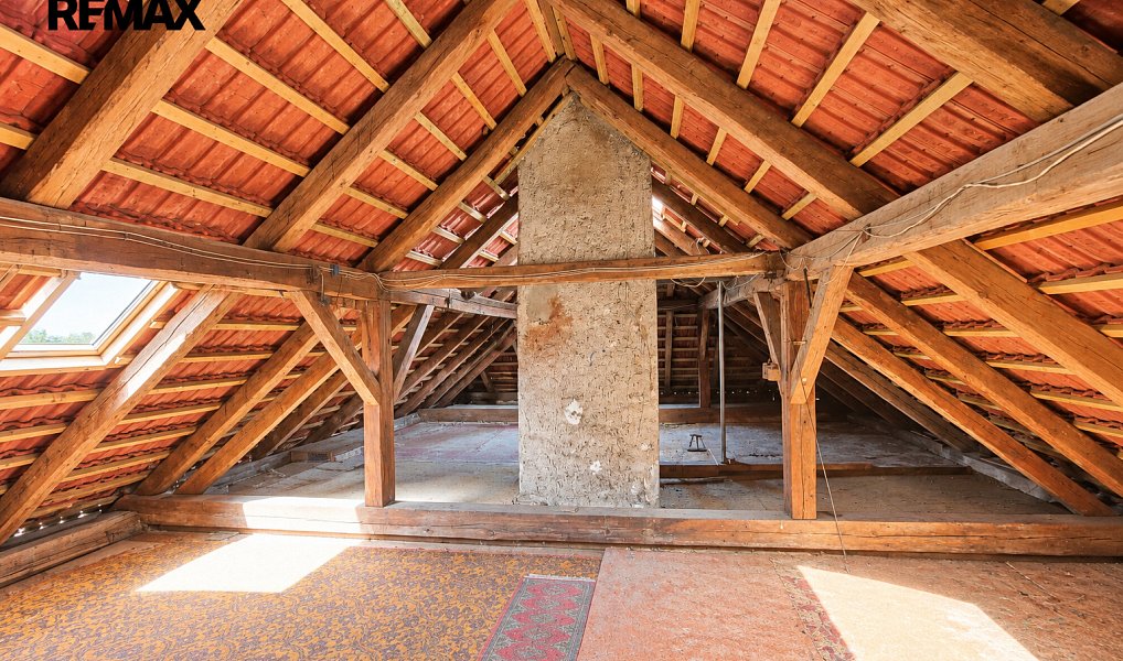 Prodej domu 200 m² s pozemkem 910 m², Kájov – náhled fotky 52
