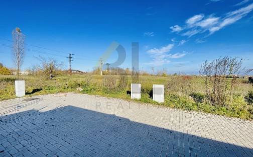 Prodej stavebního pozemku 2 015 m², Heřmánková, Hodonín