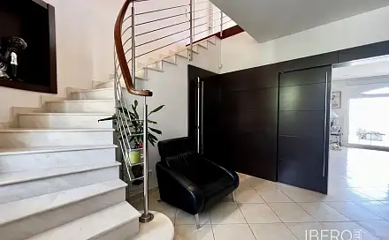 Prodej domu 322 m² s pozemkem 2 108 m², Pau, Španělsko