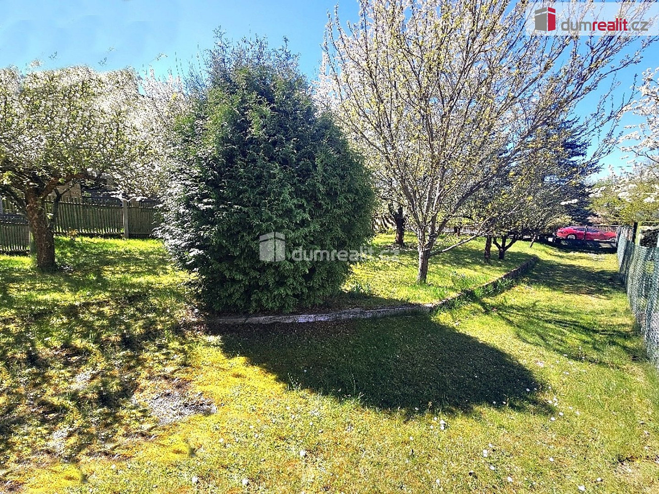 Prodej stavebního pozemku 520 m² — photo 3