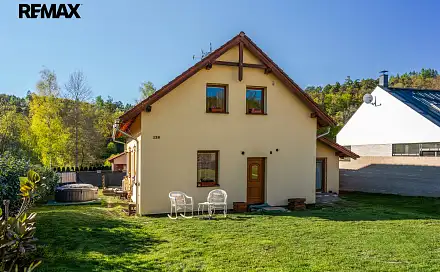 Prodej domu 109 m² s pozemkem 857 m², Lštění - Zlenice, okres Benešov