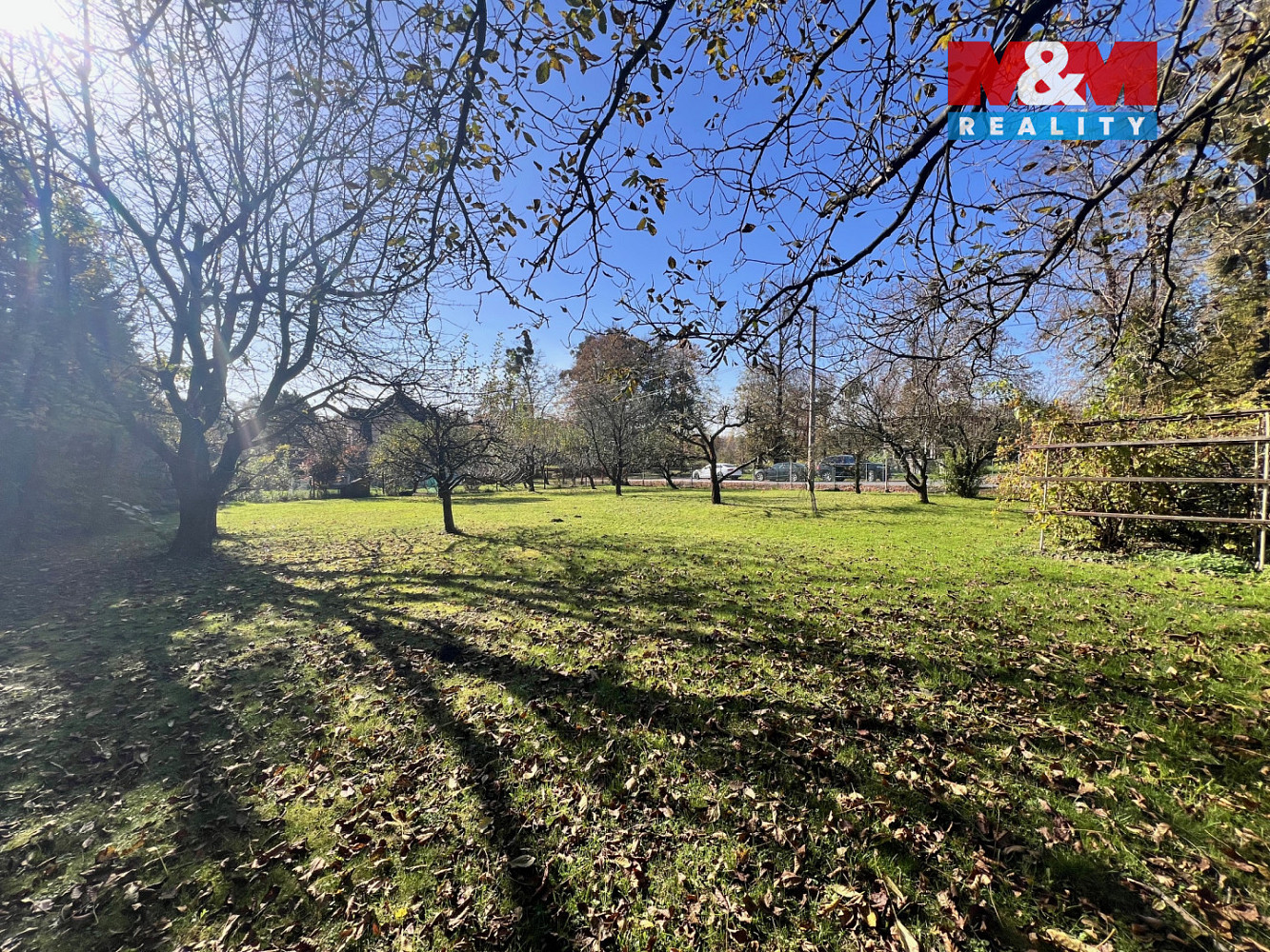 Prodej stavebního pozemku 1 304 m² – fotografie 4