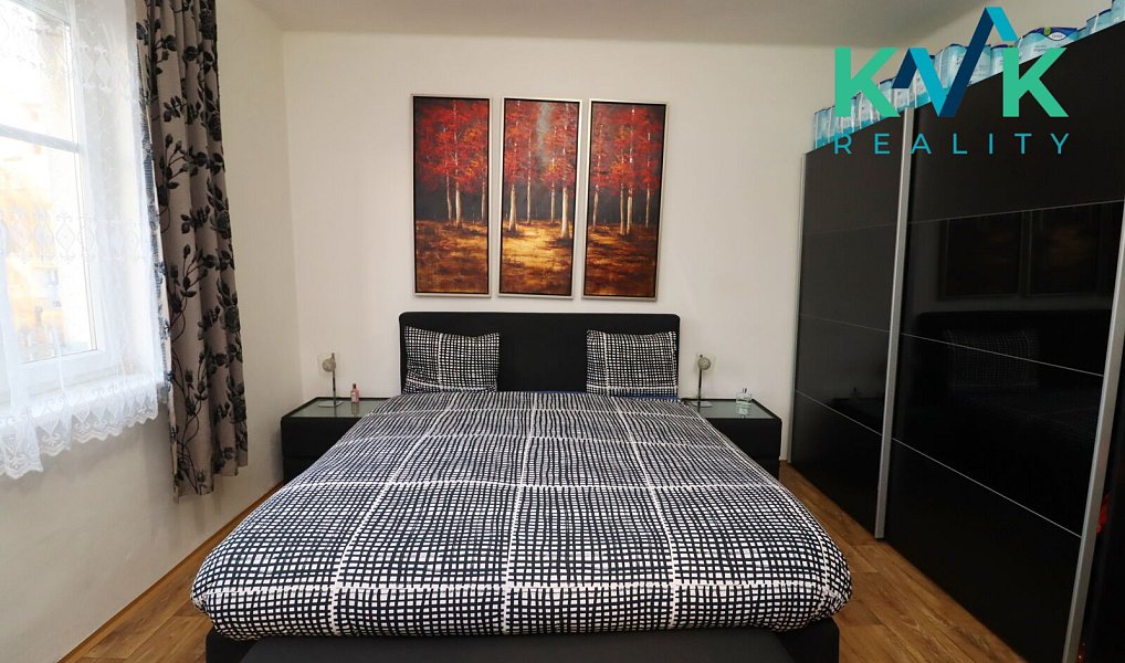Prodej bytu 2+1 38 m², Karlovy Vary – náhled fotky 9
