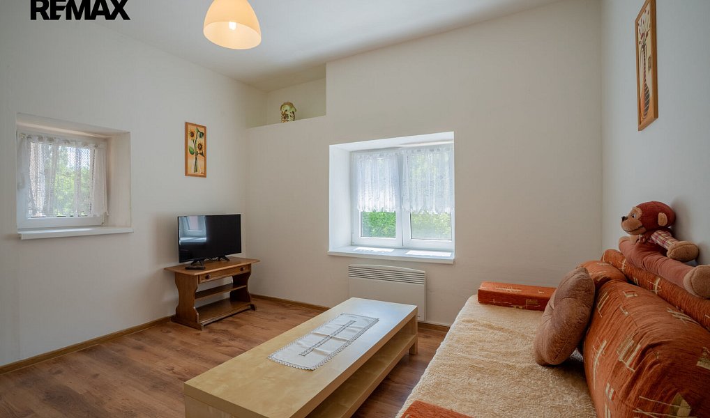 Prodej domu 100 m² s pozemkem 173 m², Mšené-lázně – náhled fotky 8