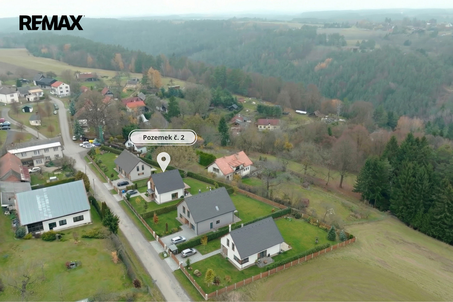 Prodej stavebního pozemku 891 m² – fotografie 4