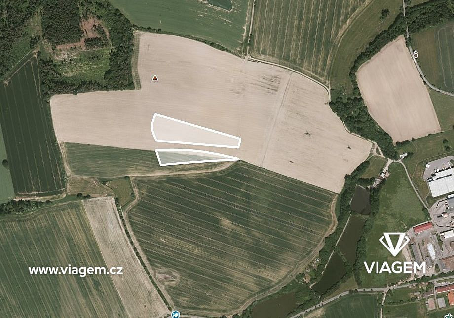 Prodej pole 4 136 m²
