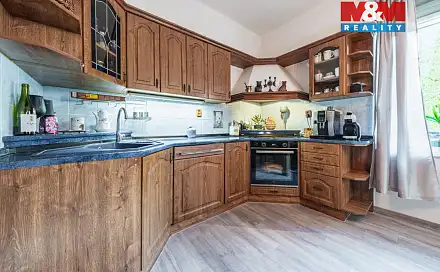 Prodej domu 140 m² s pozemkem 280 m², 1. Máje, Náchod - Běloves