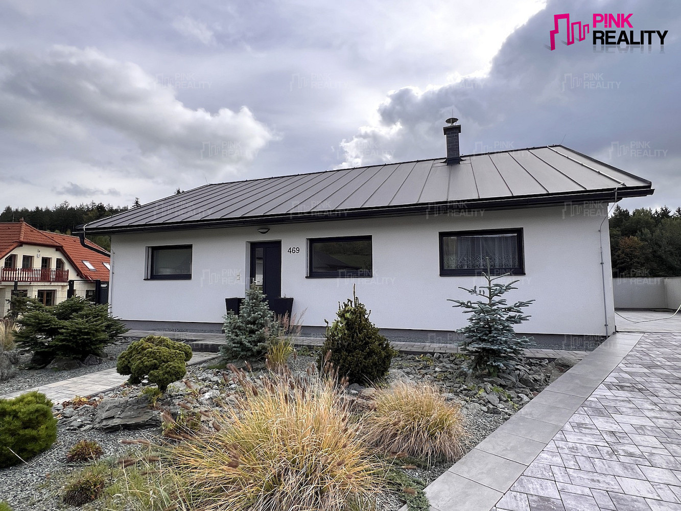 Prodej domu 187 m² s pozemkem 1 358 m²