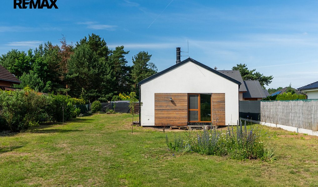 Prodej domu 85 m² s pozemkem 3 925 m², Tišice – náhled fotky 24