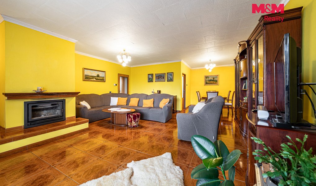 Prodej domu 700 m² s pozemkem 1 585 m², Abertamy – náhled fotky 2