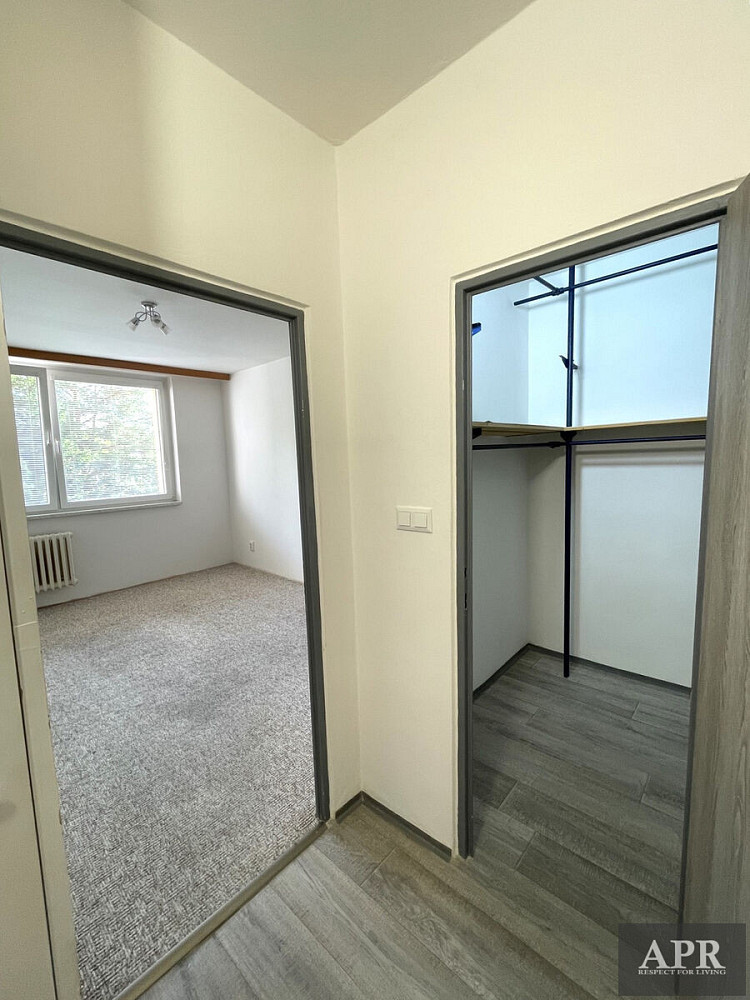 Pronájem bytu 1+1 41 m² – fotografie 3
