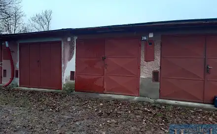 Pronájem garáže na ulici Požárnická v Pelhřimově, Pod Floriánem, Pelhřimov
