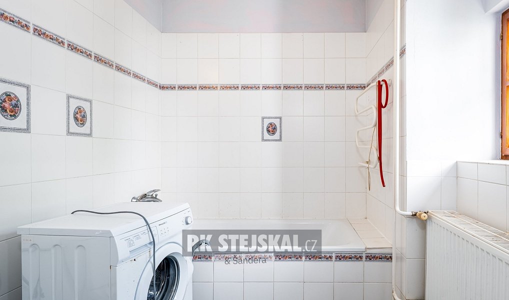 Prodej chaty/chalupy 430 m² s pozemkem 57 892 m², Brloh – náhled fotky 15