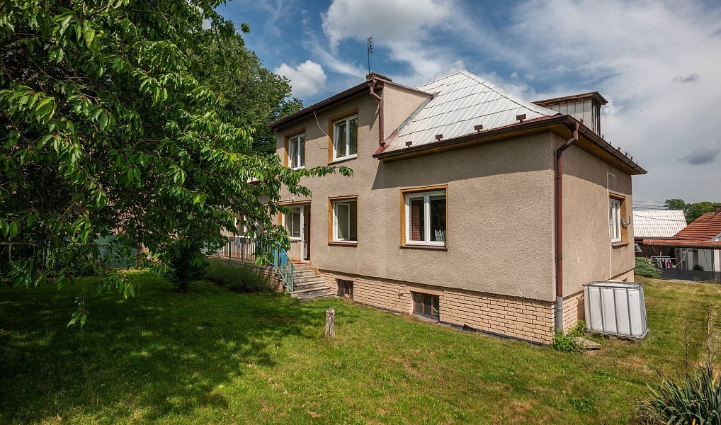 Prodej domu 250 m² s pozemkem 1 183 m², Žilina – náhled fotky 2