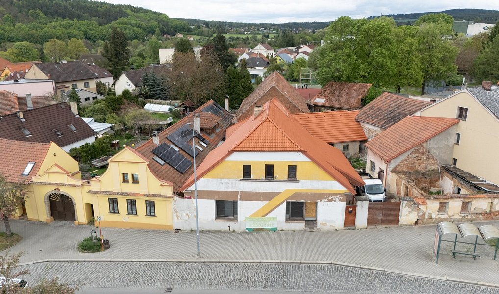 Prodej nájemního domu, činžáku 764 m², Starý Plzenec – náhled fotky 11