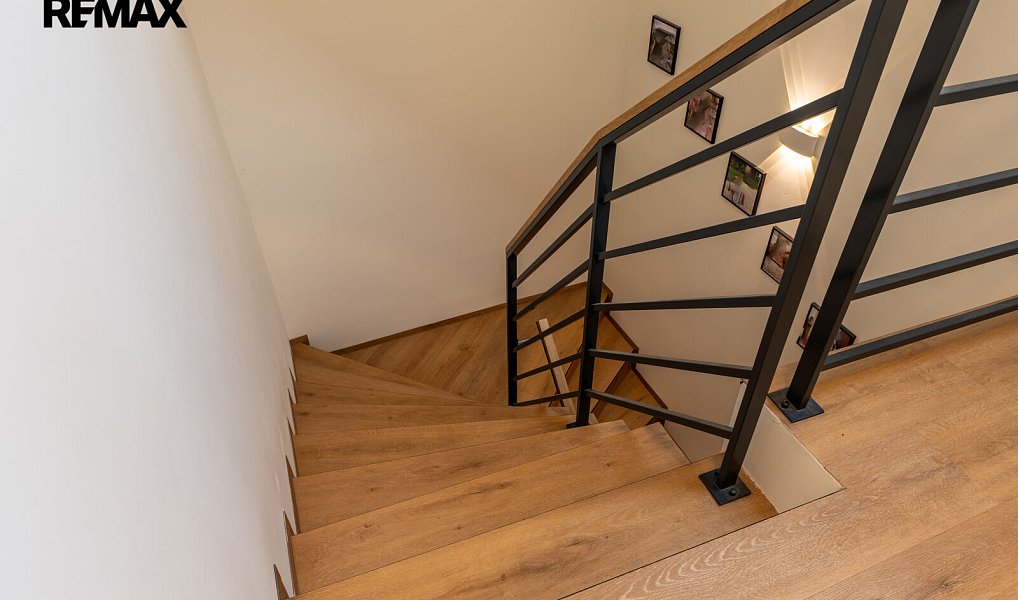 Pronájem domu 199 m² s pozemkem 752 m², Říčany – náhled fotky 23