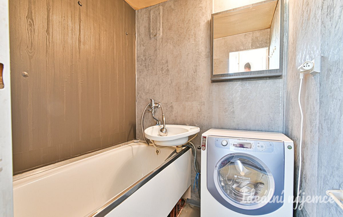 Pronájem bytu 3+1 70 m² – fotografie 2