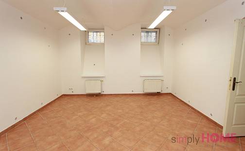 Pronájem kanceláře 81 m², Tyršova, Praha 2 - Nové Město