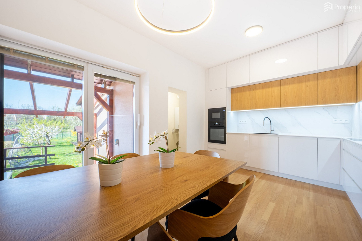 House, 95 m², land 282 m²