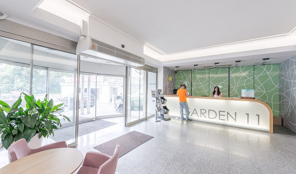 Pronájem kanceláře 213 m², Praha – náhled fotky 2