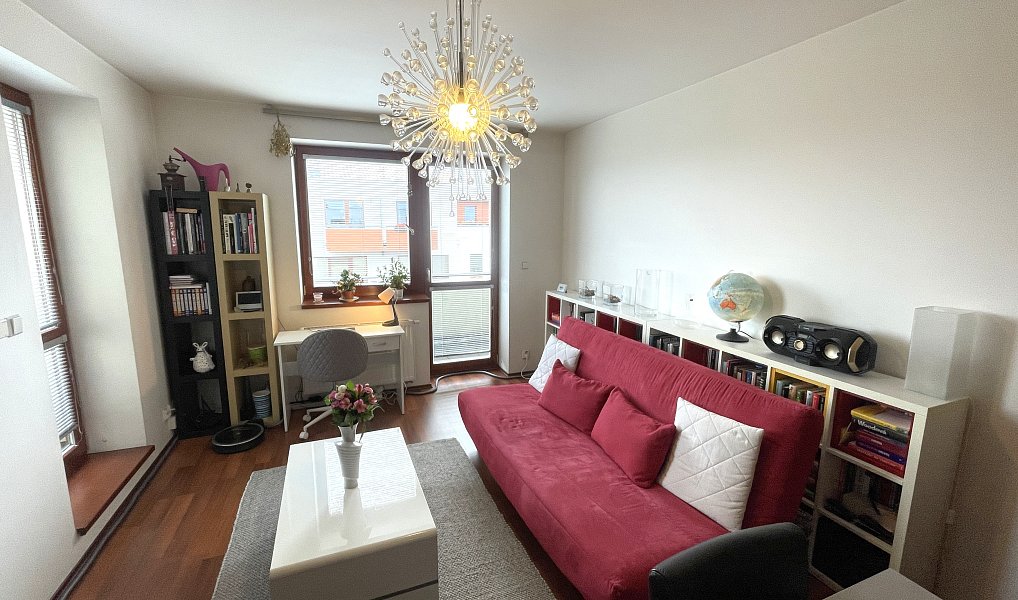 Prodej bytu 3+kk 95 m², Jesenice – náhled fotky 2